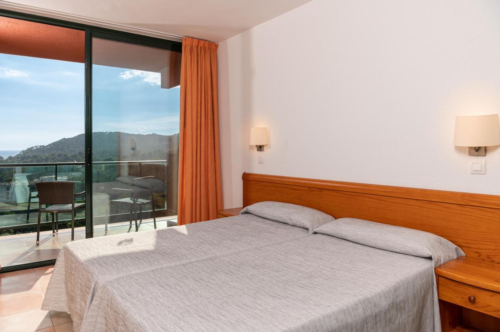 Albamar Apartaments Льорет-де-Мар Экстерьер фото